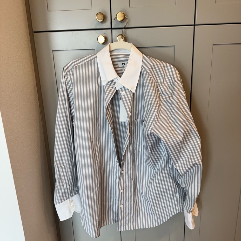COS Women’s Button Down Top